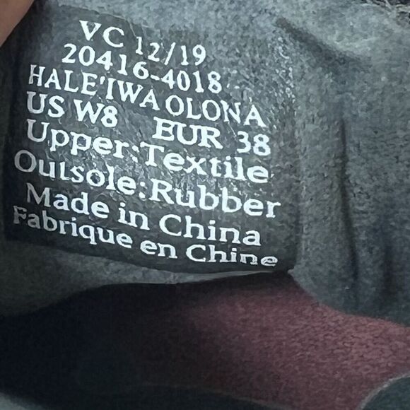 OluKai Women's Size 8 Slip On Comfort Casual Shoe Flat Brown Black Fabric Loafer - Picture 10 of 11